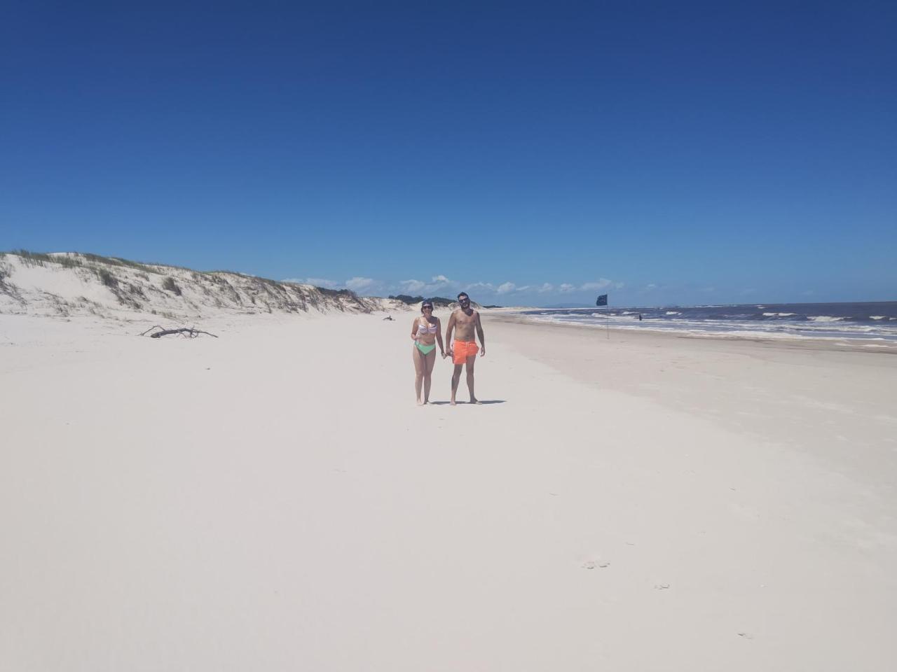 Playa, Bosque Y Lago Montevideo Exterior photo